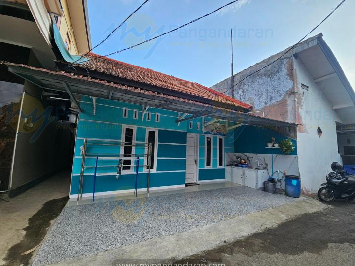   tampilan depan homestay joia pangandaran